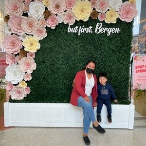 Meet your Posher, Jessica